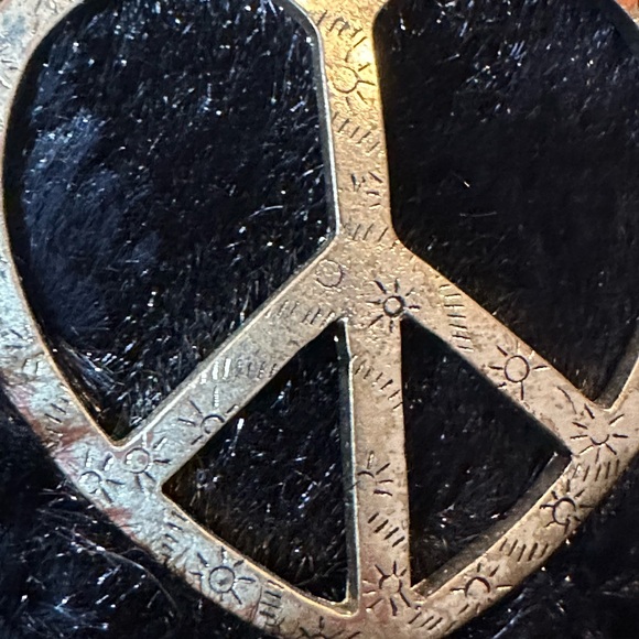 Brighton link n heart necklace and earrings - Picture 9 of 11